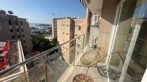 Duplex with sea and Bellver Castle views in El Terreno