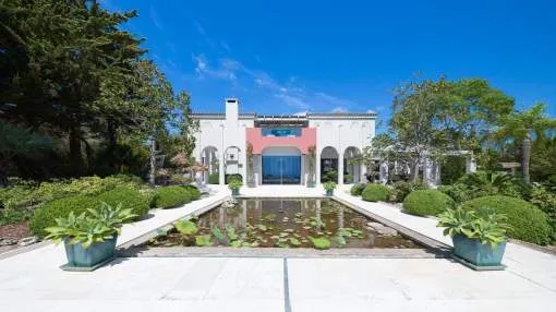 Impressive property with panoramic views in SOn Font