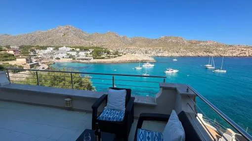 Exceptional Sea View Apartment: Coastal Living Awaits!