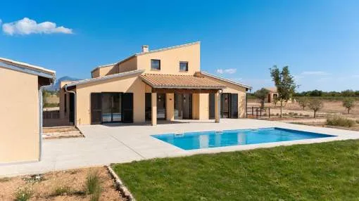 Newly built luxury estate in the famous wine region of central Mallorca