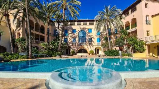 Stunning duplex apartment with great sea views in The Anchorage