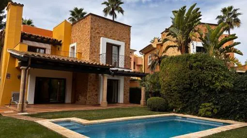 Independent Villa with Private and Community Pool