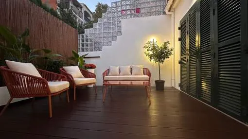 Modern Apartment with Private Terrace & Community Pool, Just Minutes from Santa Ponsa Beach