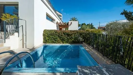 High-End Luxury Garden Apartment with Private Pool in Puerto Portals