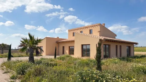 Modern Newly-Built Finca with Large Pool in Idyllic Location Near Es Trenc