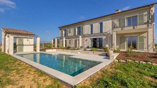 Exclusive newly built Finca with vineyard and panoramic views for sale
