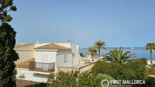 Semi-detached house with sea views, private pool and ETV license in Bellavista (Cala Blava)
