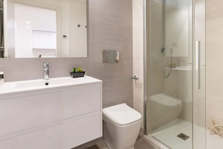 High-quality new-build flats right by the sea in Cala Ratjada