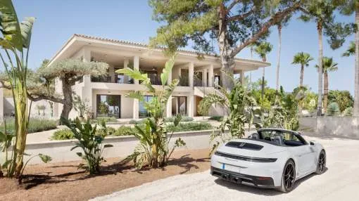 An Exceptional Modern Sanctuary: High-Standard Luxury Built for Ultimate Space, Privacy, and Refined Sophistication