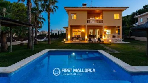 Detached House on the Second Sea Line in Santa Ponsa