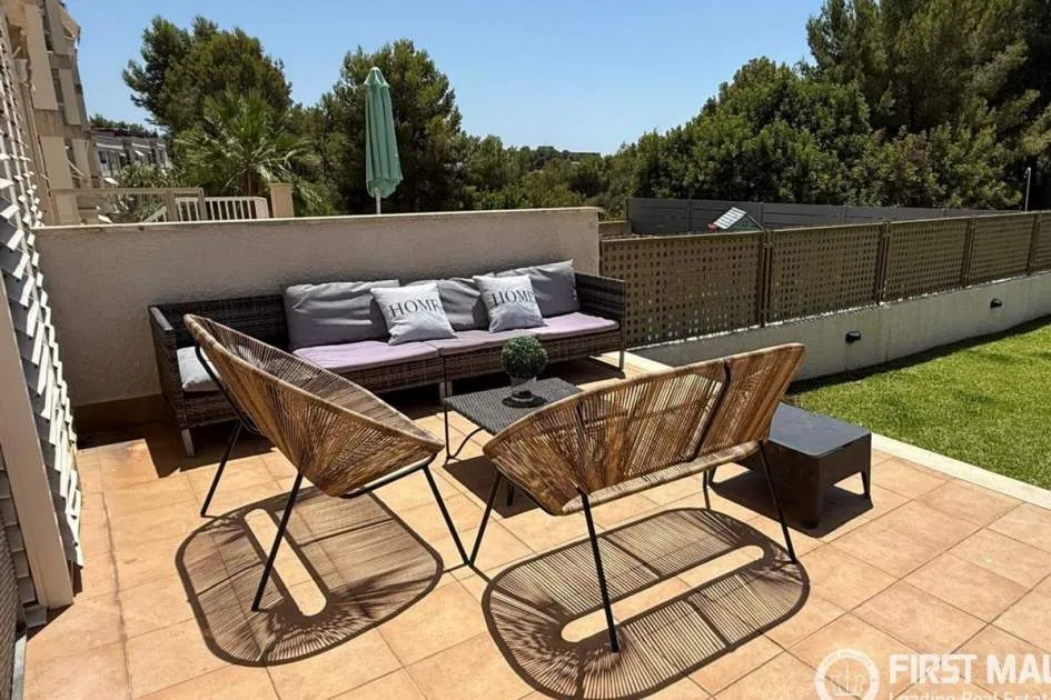 Bright and spacious groundfloor apartment in Bonanova