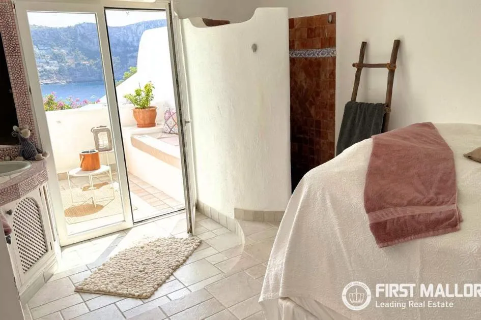 Panoramic views and absolute comfort in the heart of Puerto de Andratx