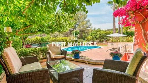Charming family home facing a golf course in an attractive area of Bendinat