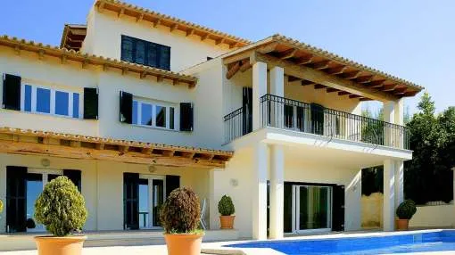 Mallorca villas for rent: Sea view villa in Mallorca for rent - located in Anchorage Hill