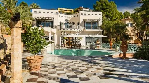 Elegant sea view villa alongside the Royal Bendinat Golf Course