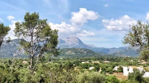 Plot in top location between Pollensa and Puerto Pollensa Plot in top location between Pollensa and Puerto Pollensa