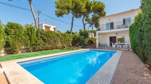 Semi-detached house with sea views in Cala Pi Semi-detached house with sea views in Cala Pi