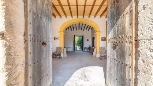 Manor house to rebuild in the heart of Mallorca Manor house to rebuild in the heart of Mallorca