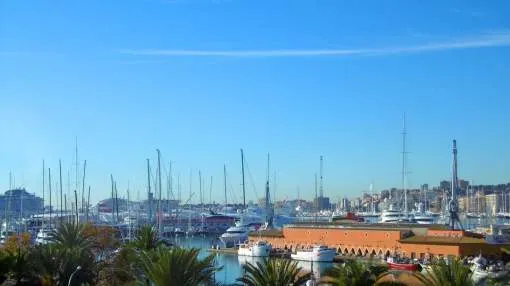 Fabulous penthouse in the old town of Palma close to Paseo Marítimo Fabulous penthouse in the old town of Palma close to Paseo Marítimo