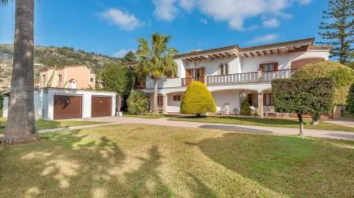 Generous villa in Palmanyola with swimming pool and tennis court Generous villa in Palmanyola with swimming pool and tennis court