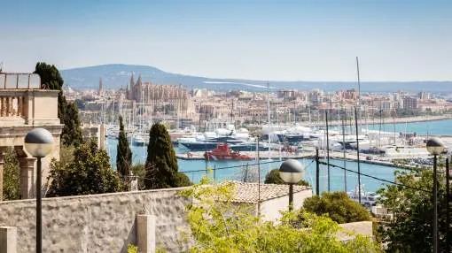 Pristine sea view apartment conveniently located in El Terreno Pristine sea view apartment conveniently located in El Terreno