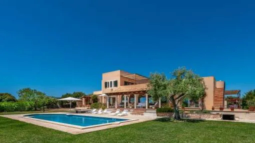 Delightful country property in a peaceful location near Portocolom