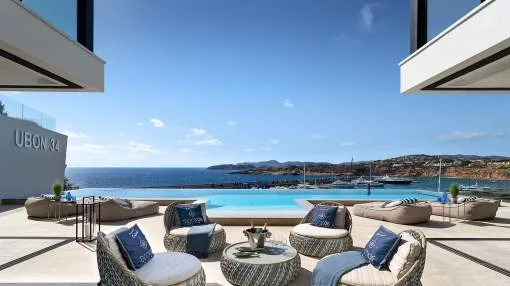 Luxurious villa of outstanding quality high above Port Adriano Luxurious villa of outstanding quality high above Port Adriano