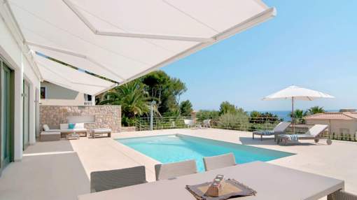 Modern & luxurious villa with a Mediterranean flair, close to the Harbour of Modern & luxurious villa with a Mediterranean flair, close to the Harbour of
