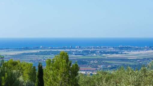 7.715 m² plot of land with fantastic views to the sea and the Tramuntana Mountains 7.715 m² plot of land with fantastic views to the sea and the Tramuntana Mountains