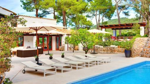 Spacious country house in the port of Spacious country house in the port of