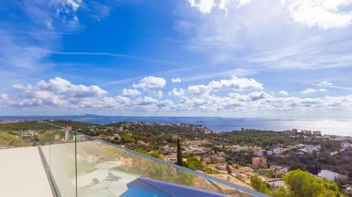 Luxury duplex apartment with breathtaking sea views in Genova