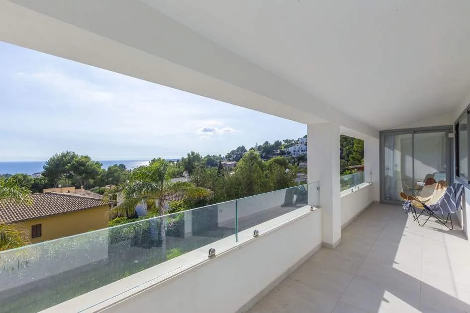 Stylish luxury villa in excellent location close to Palma