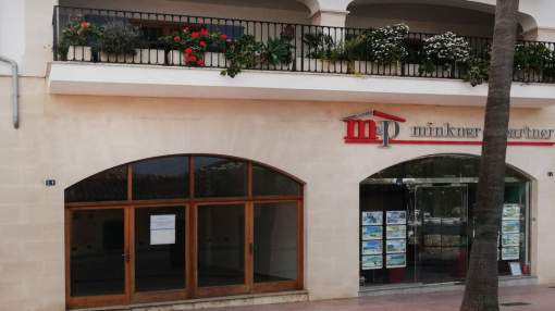 Shop on the harbour promenade for rent Shop on the harbour promenade for rent