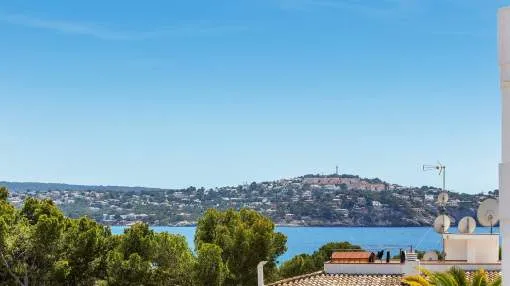 Mediterranean residence with 6 apartments and a studio close to the beach Mediterranean residence with 6 apartments and a studio close to the beach