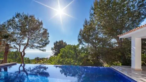 Cala Llamp: Generous-sized seaview-villa in picturesque location Cala Llamp: Generous-sized seaview-villa in picturesque location