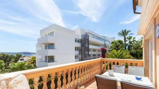 Well-maintained apartment with wide sea view in Mediterranean residence with pool Well-maintained apartment with wide sea view in Mediterranean residence with pool