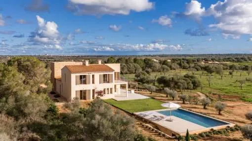 Stylish newly built finca with pool and stunning views in a popular location near Stylish newly built finca with pool and stunning views in a popular location near