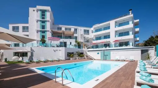 Modern 4-star boutique hotel near the beach Modern 4-star boutique hotel near the beach