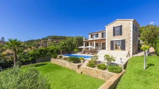 Stunning rural property with an exclusive modern interior Stunning rural property with an exclusive modern interior