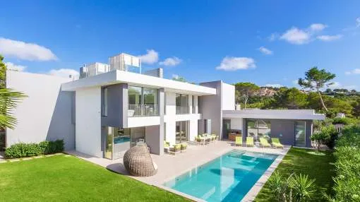 First-class villa with a modern architectural style in prime location First-class villa with a modern architectural style in prime location
