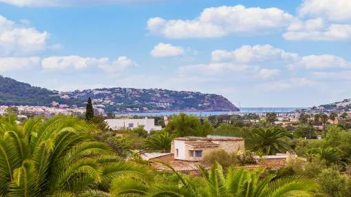 Coll d’en Baix – Country house with magnificent panoramic views of the port Coll d’en Baix – Country house with magnificent panoramic views of the port
