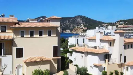 Exclusive townhouse near golf course and beach Exclusive townhouse near golf course and beach