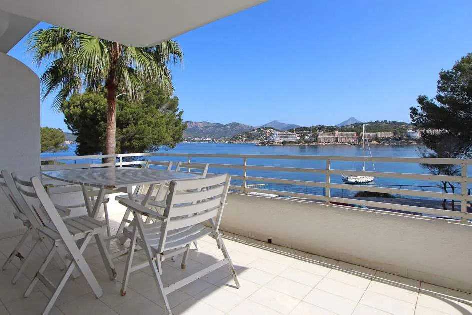 Beautiful apartment close to the center with panoramic sea views