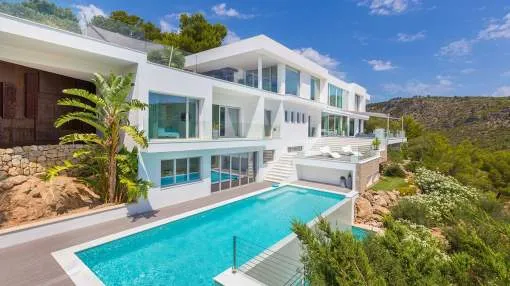 Modern luxury villa in exclusive neighborhood close to Palma Modern luxury villa in exclusive neighborhood close to Palma
