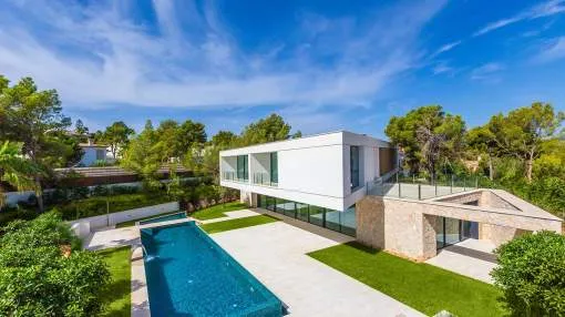 Modern new villa with top equipment