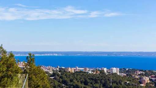 Modern villa with sea view in sought-after suburban location Modern villa with sea view in sought-after suburban location