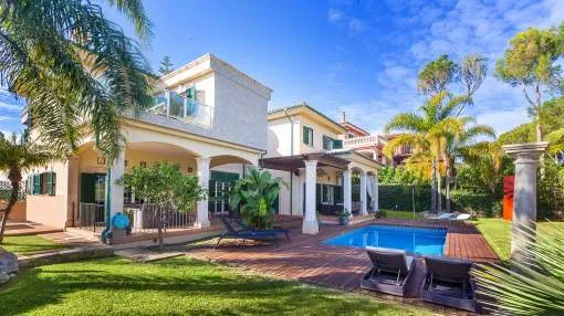 Spacious Mediterranean villa close to the beach Spacious Mediterranean villa close to the beach