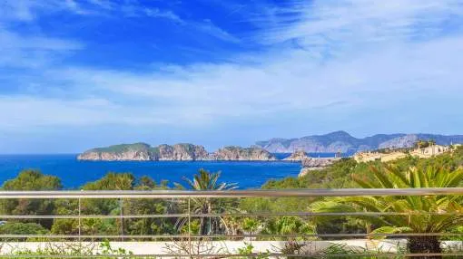 Stunning sea view penthouse with private pool Stunning sea view penthouse with private pool