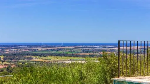 Country style villa with unique sea and panoramic views. Country style villa with unique sea and panoramic views.