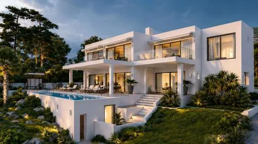 Sea view villa in current condition with granted building permit
